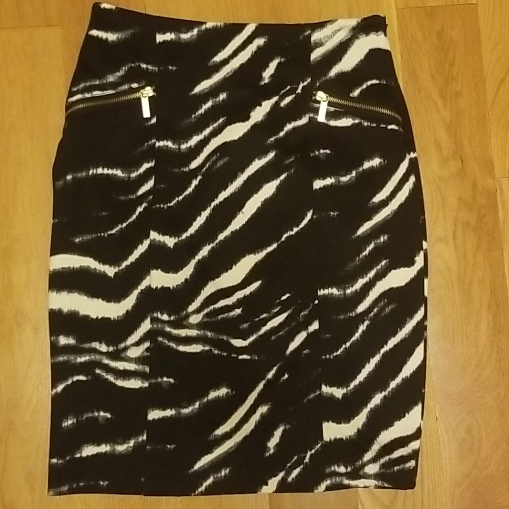 Michael kors skirt size 4